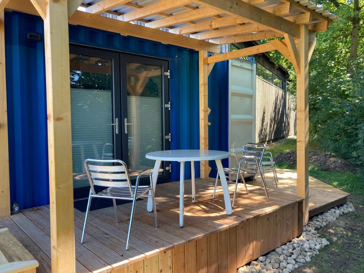 Tiny House Im Seecontainer Mit Parkplatz, Glasfaser, Netflix, Veranda Und Gehobener Ausstattung Coburg Exterior photo